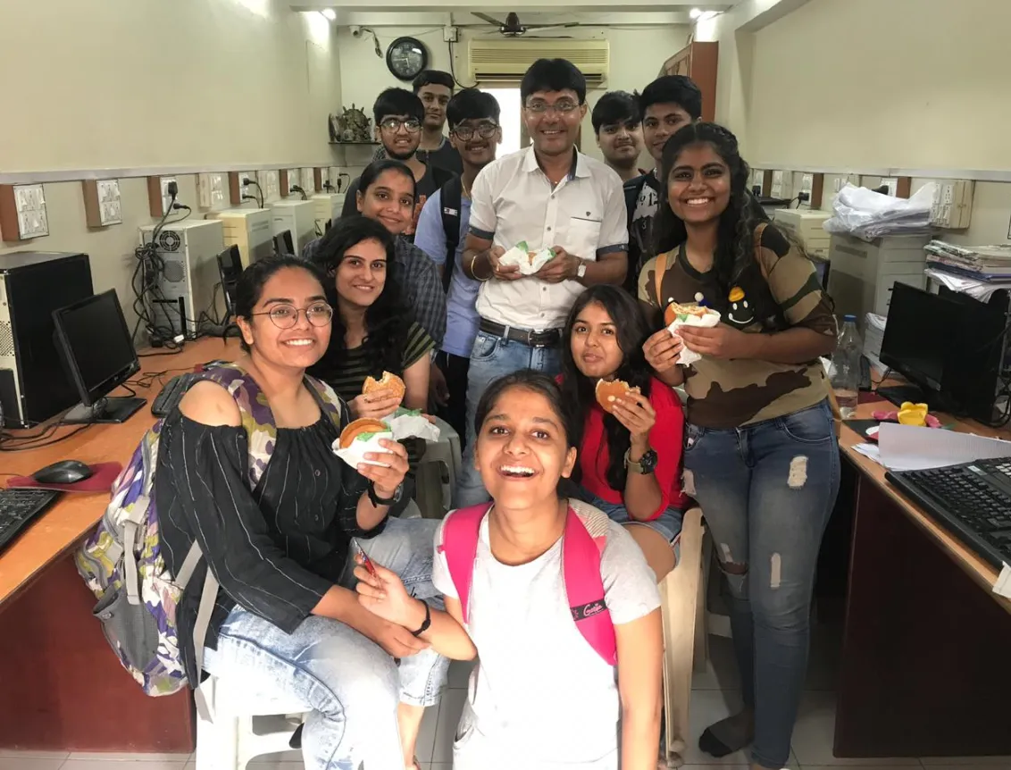Celebrations - best-computer-classes-surat-board-success-classroom-cheer-citylight-surat