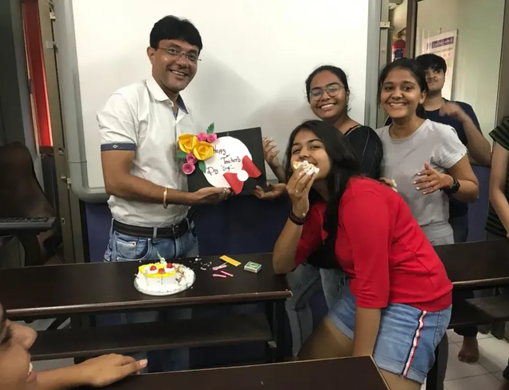 Celebrations - best-computer-tuition-surat-milestone-moment-certificate-day-citylight-surat