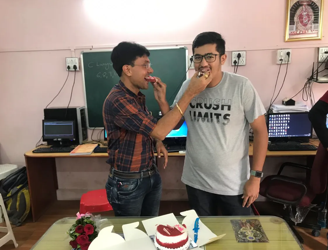 Celebrations - computer-classes-citylight-student-achievement-prize-distribution-surat-nr0i